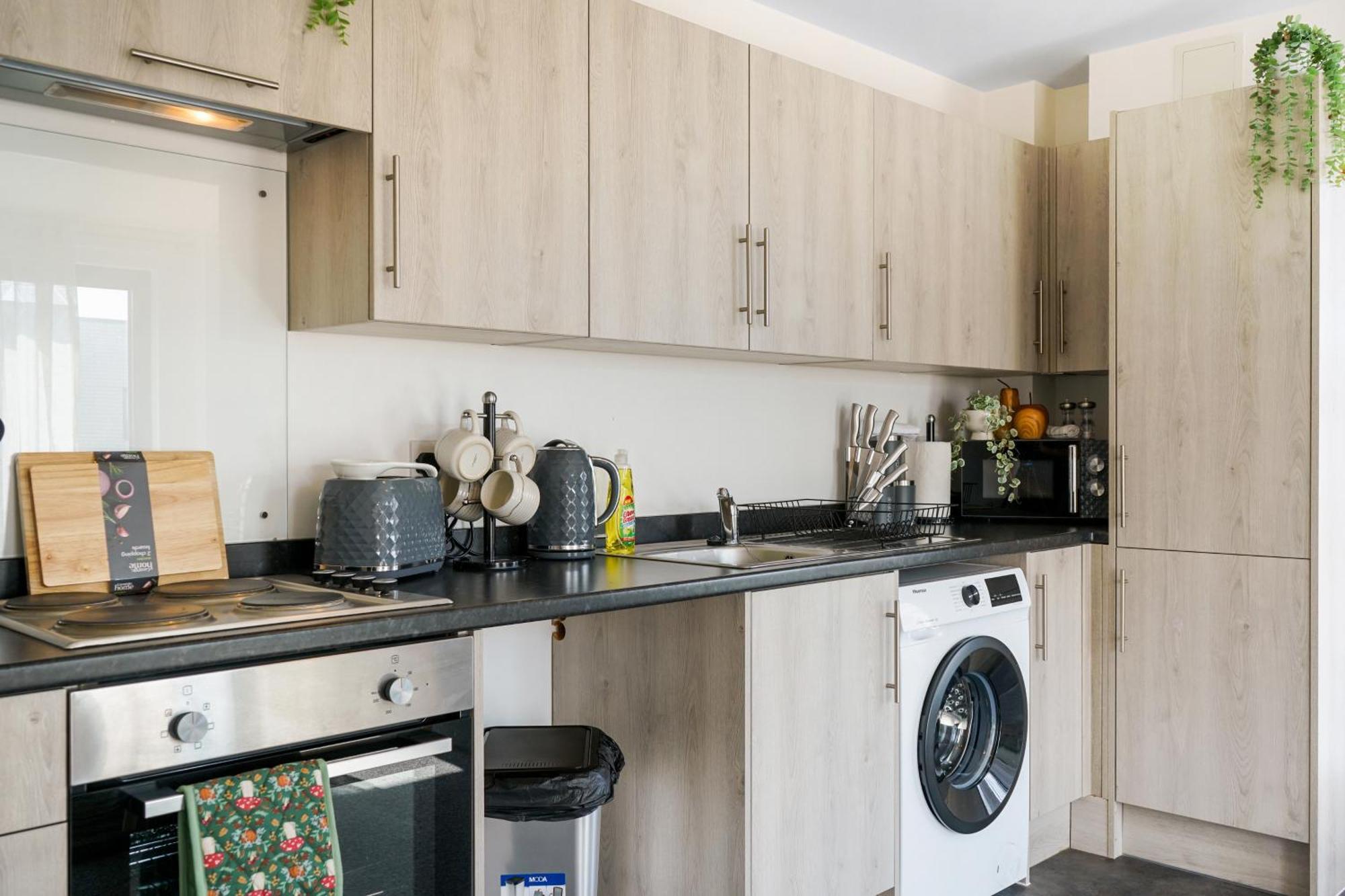 Modern Apartments With Free Parking Near Heathrow Colnbrook Luaran gambar