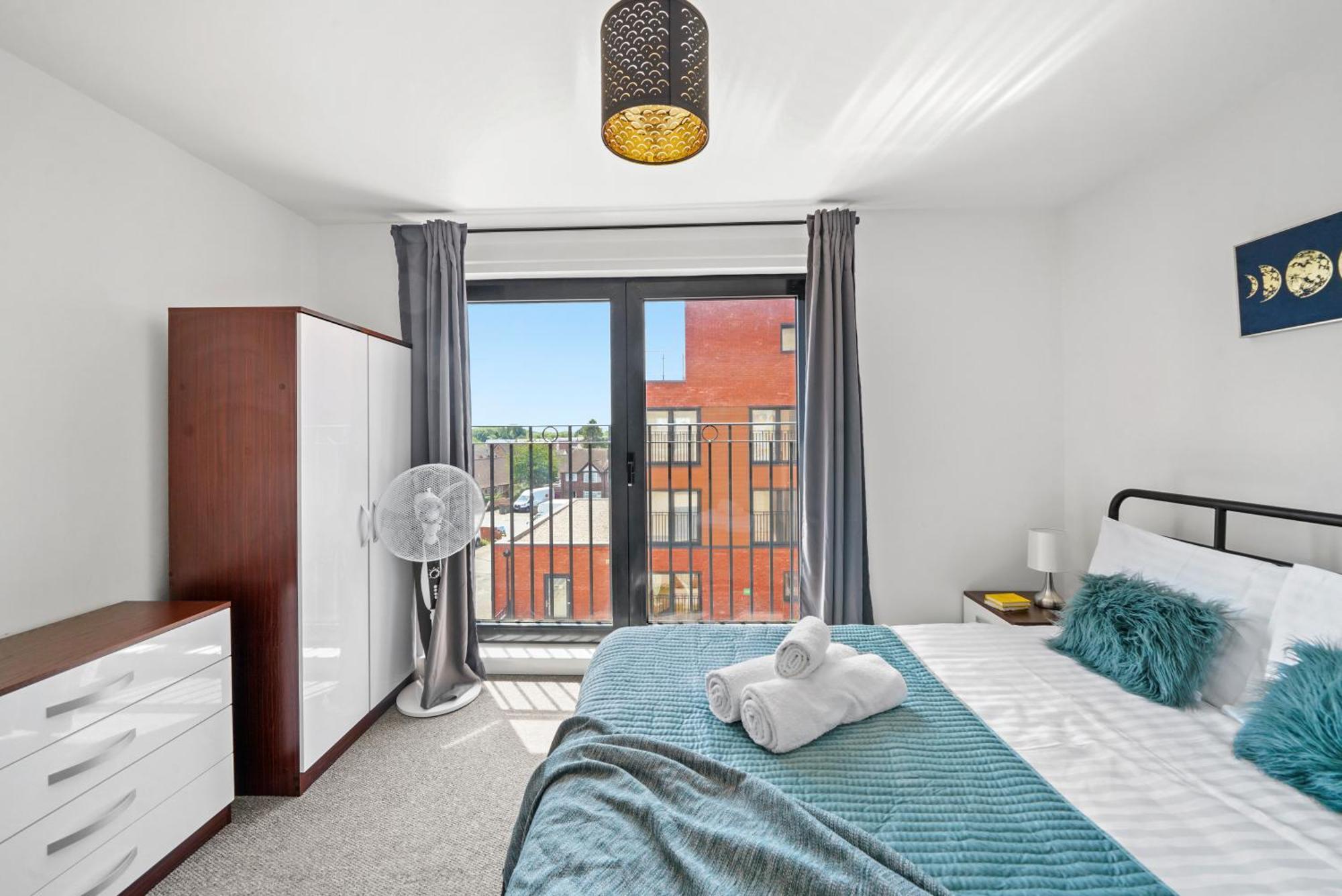Modern Apartments With Free Parking Near Heathrow Colnbrook Luaran gambar