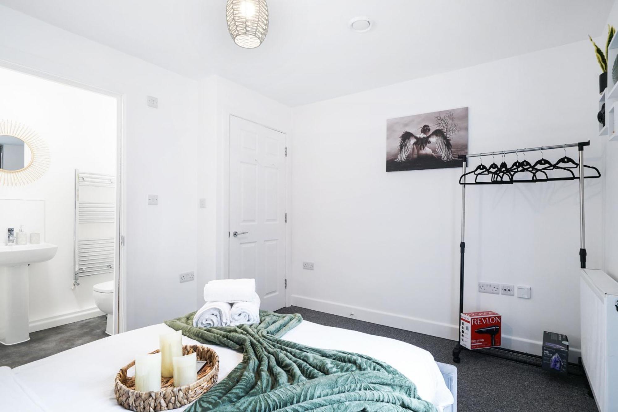 Modern Apartments With Free Parking Near Heathrow Colnbrook Luaran gambar