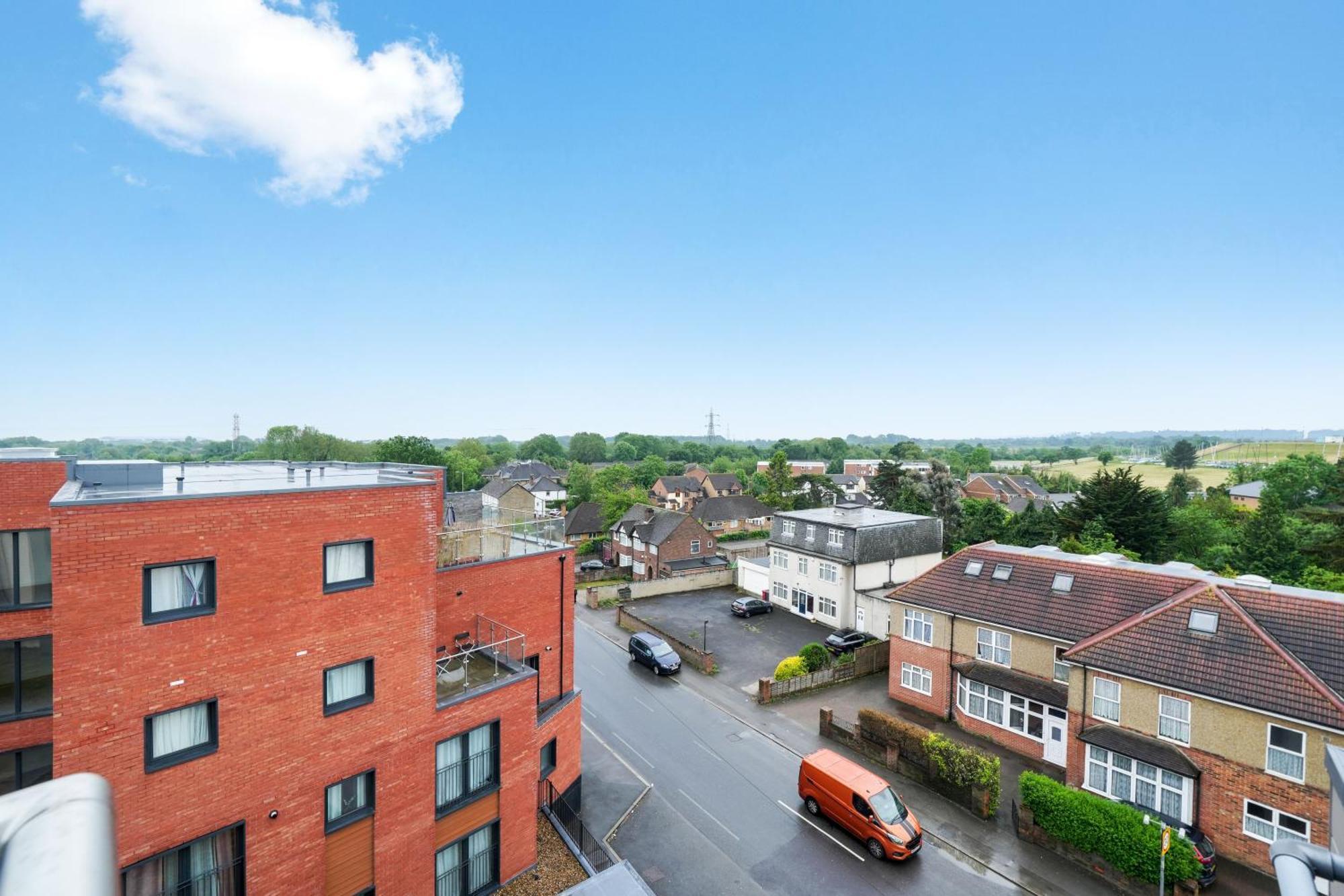 Modern Apartments With Free Parking Near Heathrow Colnbrook Luaran gambar